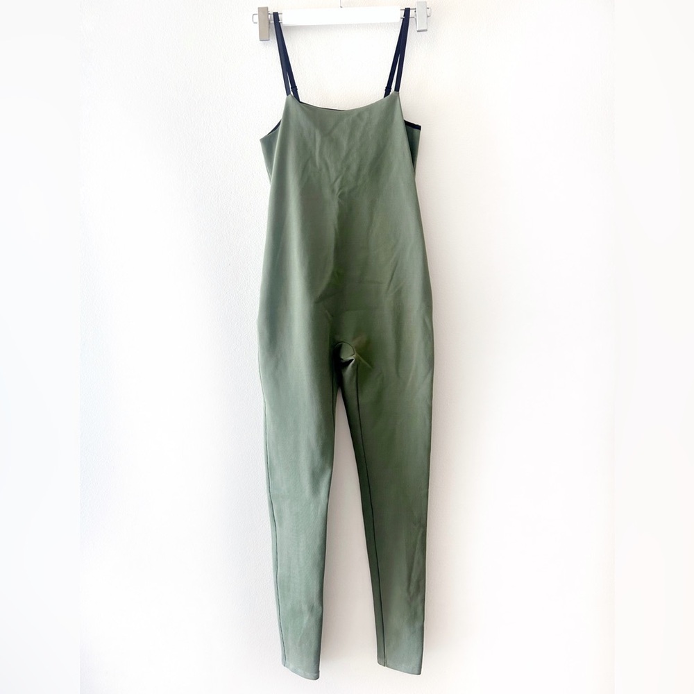 Halston heritage legging